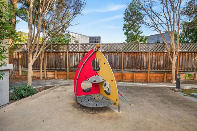 4388 El Camino Real 348, Los Altos, CA 94022