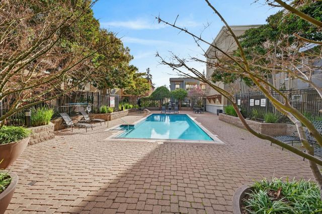 4388 El Camino Real 348, Los Altos, CA 94022