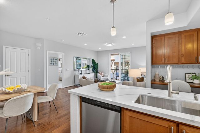 4388 El Camino Real 348, Los Altos, CA 94022