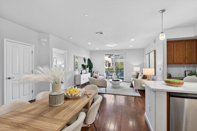 4388 El Camino Real 348, Los Altos, CA 94022