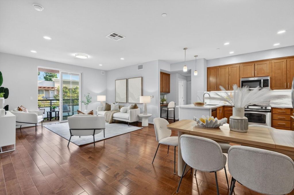 4388 El Camino Real 348, Los Altos, CA 94022