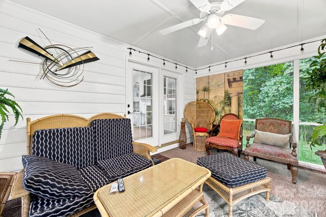 115 Valley Glen Drive, Waxhaw, NC 28173
