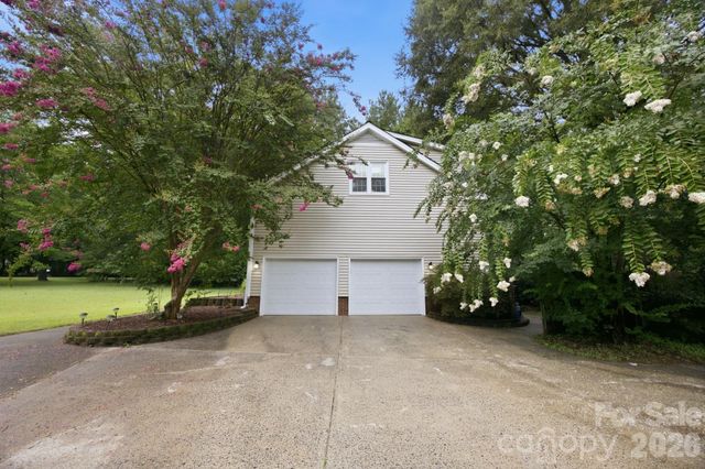115 Valley Glen Drive, Waxhaw, NC 28173