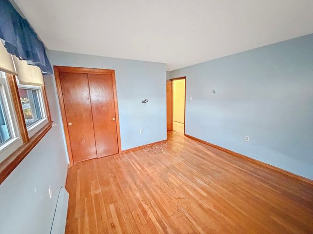 49 Golf Ave, Methuen, MA 01844