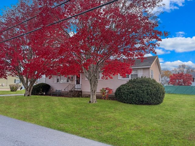 49 Golf Ave, Methuen, MA 01844