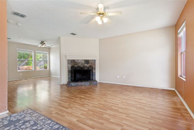 1301 Mill Crossing, Garland, TX 75040