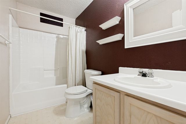 1301 Mill Crossing, Garland, TX 75040