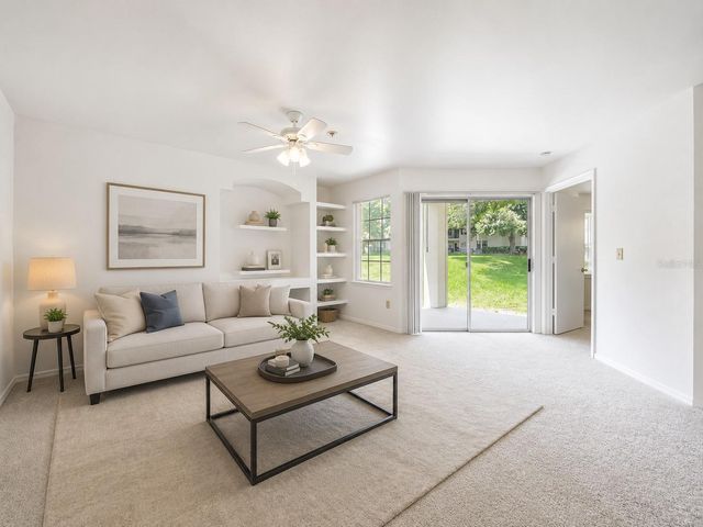 7270 WESTPOINTE BOULEVARD 910, Orlando, FL 32835