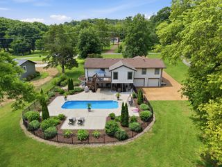 7939 Hooten Hows Rd, Nashville, TN 37221