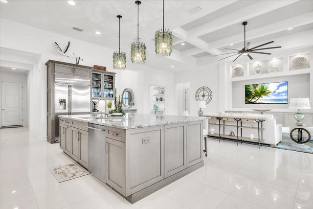 16306 DAYSAILOR TRAIL, Lakewood Ranch, FL 34202