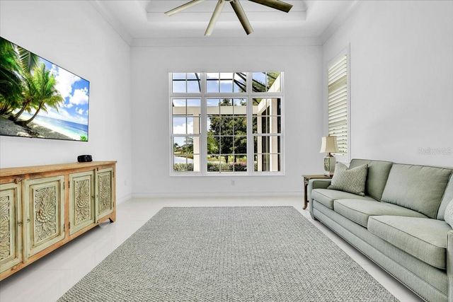 16306 DAYSAILOR TRAIL, Lakewood Ranch, FL 34202