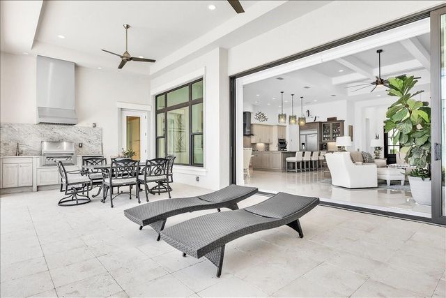 16306 DAYSAILOR TRAIL, Lakewood Ranch, FL 34202
