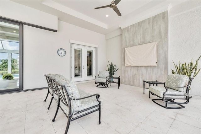 16306 DAYSAILOR TRAIL, Lakewood Ranch, FL 34202