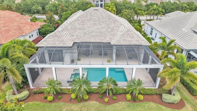 16306 DAYSAILOR TRAIL, Lakewood Ranch, FL 34202