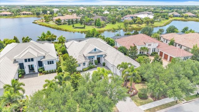 16306 DAYSAILOR TRAIL, Lakewood Ranch, FL 34202