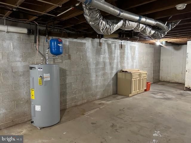 112 JEFFERSON CT, Quakertown, PA 18951