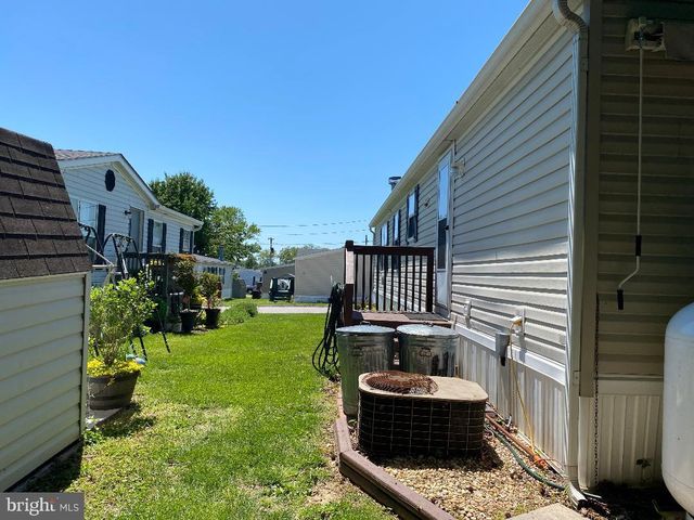 14 THOMAS LN, Sparrows Point, MD 21219