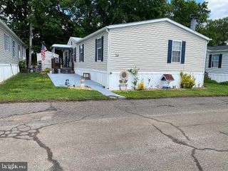 14 THOMAS LN, Sparrows Point, MD 21219