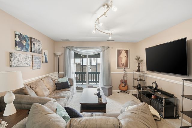 917 Patricia Lane 917, Crete, IL 60417