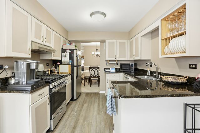 917 Patricia Lane 917, Crete, IL 60417