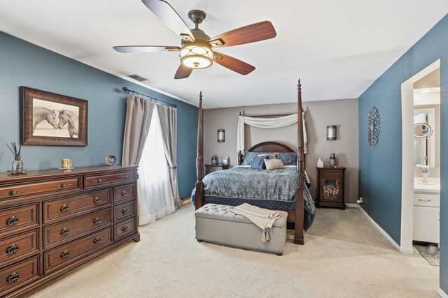 917 Patricia Lane 917, Crete, IL 60417