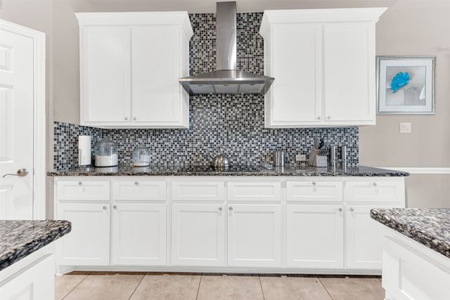 128 Chestnut Lane, Red Oak, TX 75154