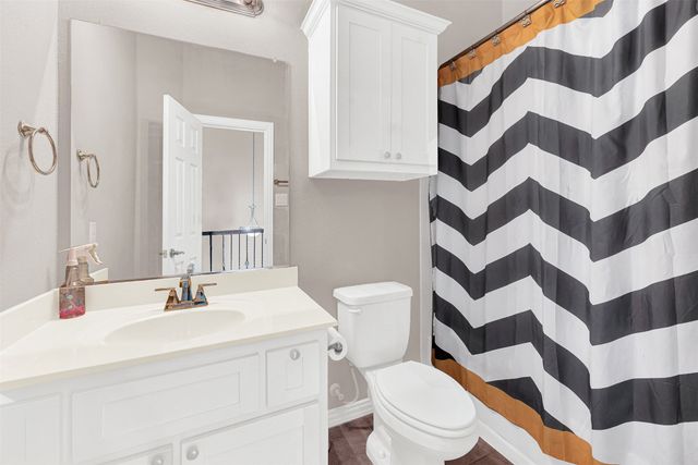 128 Chestnut Lane, Red Oak, TX 75154