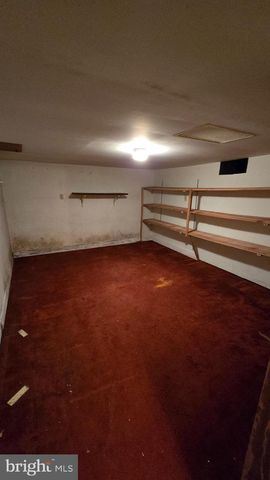 1077 PAPER MILL ROAD, Chambersburg, PA 17202