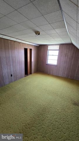 1077 PAPER MILL ROAD, Chambersburg, PA 17202