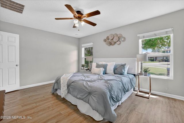 12190 ALEXANDRA Drive, Jacksonville, FL 32218