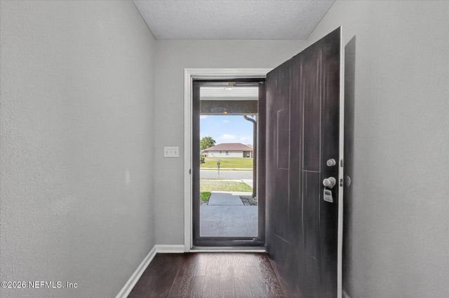 12190 ALEXANDRA Drive, Jacksonville, FL 32218