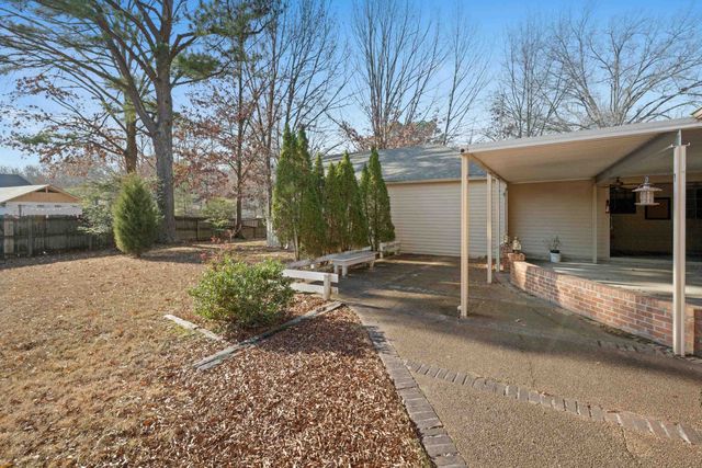 8935 W LUDGATE PL, Memphis, TN 38016