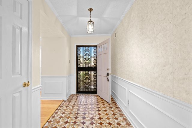 8935 W LUDGATE PL, Memphis, TN 38016