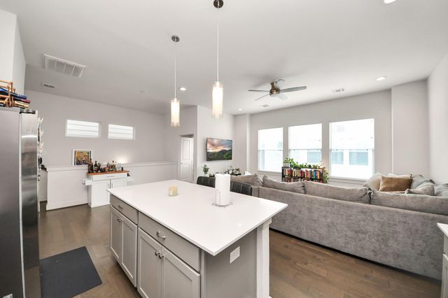 3622 Griggs Road, Houston, TX 77021