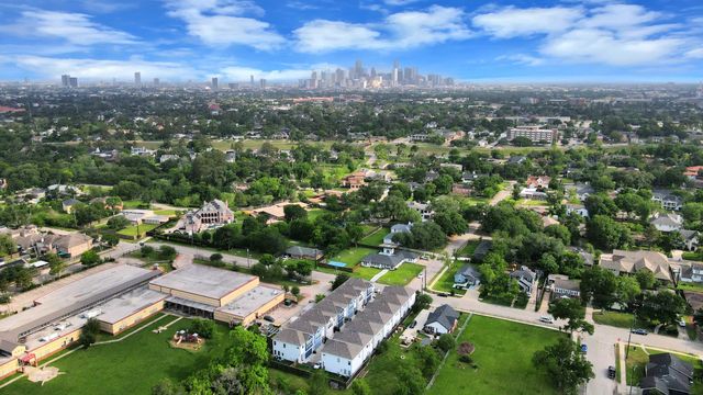 3622 Griggs Road, Houston, TX 77021