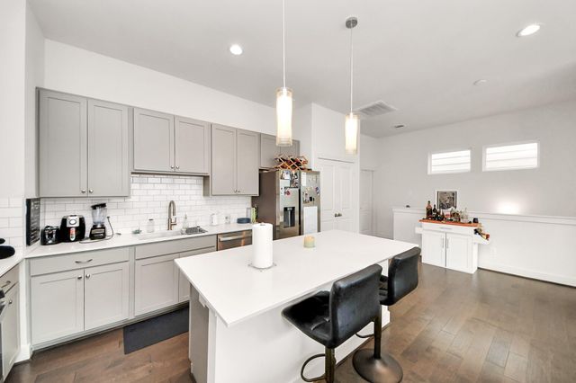 3622 Griggs Road, Houston, TX 77021