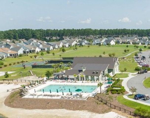 9 Lilydipper Ct, Bluffton, SC 29910