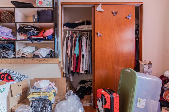 1048 Belle Plaine Avenue, Gurnee, IL 60031