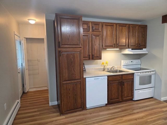 503 South St 3, Quincy, MA 02169