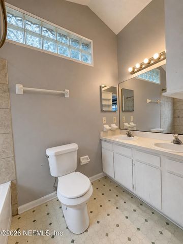 1281 INDEPENDENCE Drive, Orange Park, FL 32065