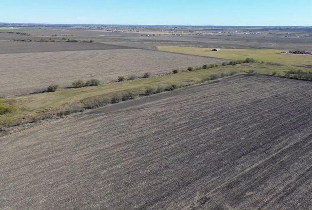 18402 Manda Carlson Road, Coupland, TX 78615