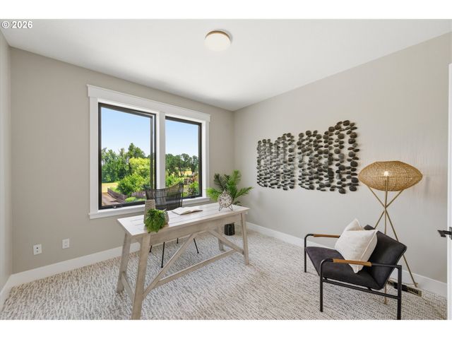988 Nw BAKER CREST Ct, Mc Minnville, OR 97128