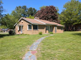 201 Randolph Street, Bangor City, MI 49013