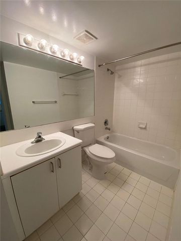 7872 Sonoma Springs Circle 102, Lake Worth, FL 33463