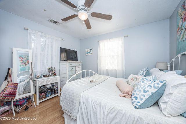 1806 Roosevelt Street, Pascagoula, MS 39567