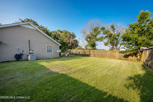 1806 Roosevelt Street, Pascagoula, MS 39567