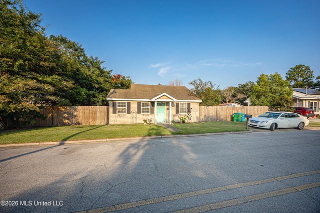 1806 Roosevelt Street, Pascagoula, MS 39567