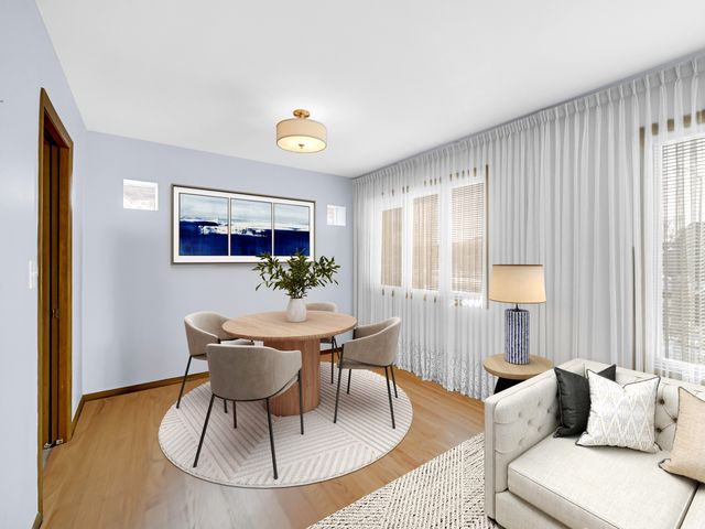 7660 W Talcott Avenue, Chicago, IL 60631