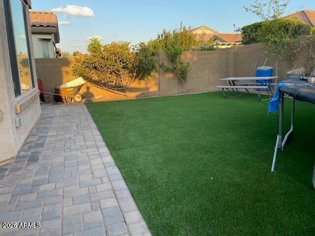 1911 E HORSESHOE Drive, Chandler, AZ 85249