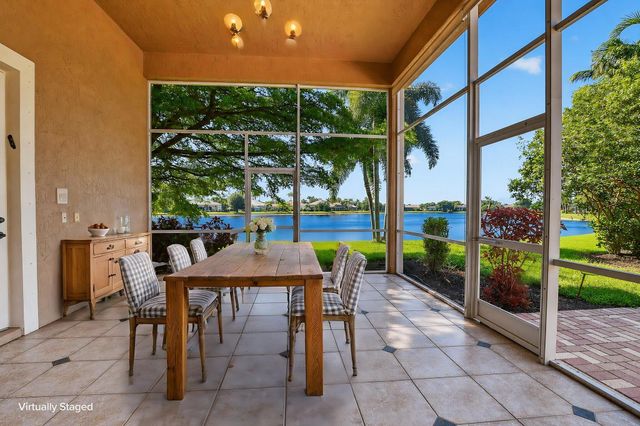 8100 Muirhead Circle, Boynton Beach, FL 33472